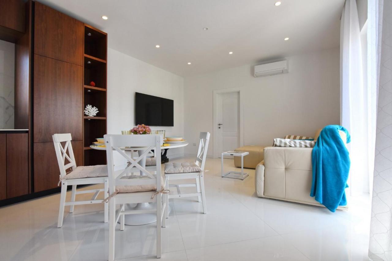 New!!! 2024 Marea Apartments With Xxl Sunny Terrace Poreč Exteriör bild